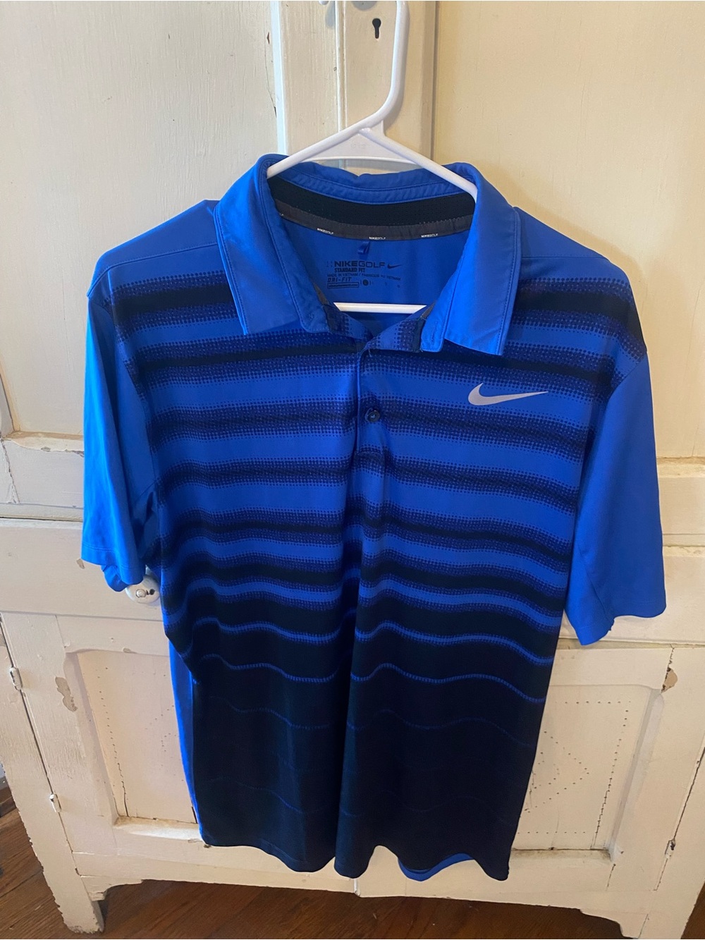 Nike Men's Royal Blue to Navy Gradient Stripe Polo